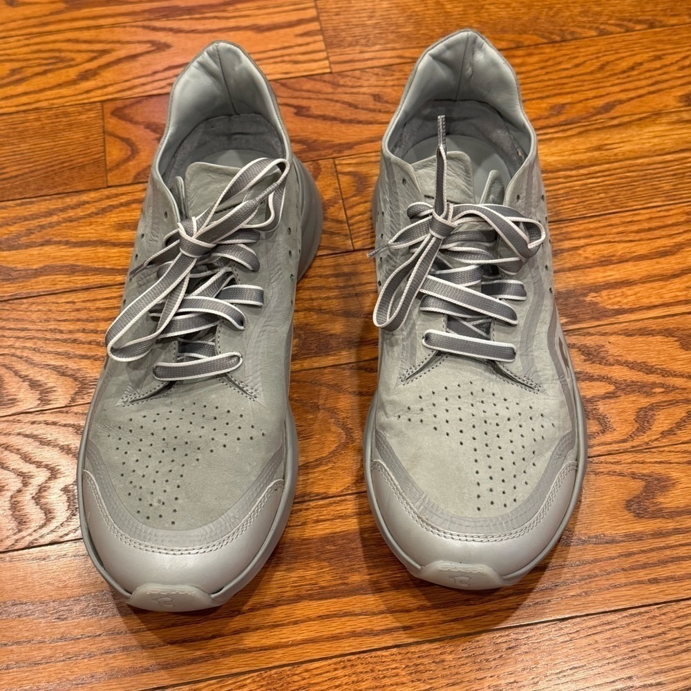 Courser Uno Men's Ultimate Grey Mono Size 9.5 EUC - Picture 3 of 12